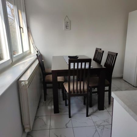 Apartman M&M'S Apartment Карловац Екстериор снимка